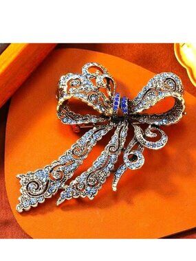 Bow Brooch Rhinestones LARGE Hollywood Glam Stylish Stunning Bold Statement Fun